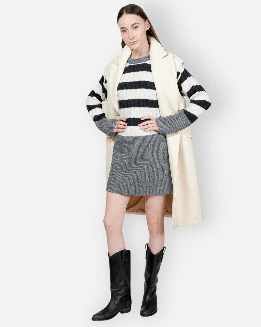 SEMI-COUTURE-LONG SLEEVELESS COAT-Tozzibologna.com